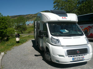 camping-car adriatik 680 SP exterieur3